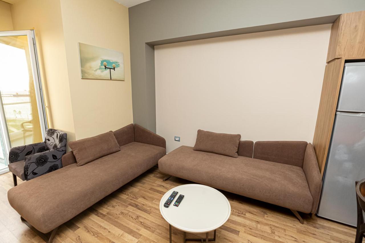 Porta Apartament Vlorë Eksteriør billede