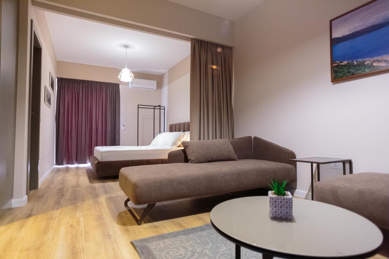 Porta Apartament Vlorë Eksteriør billede