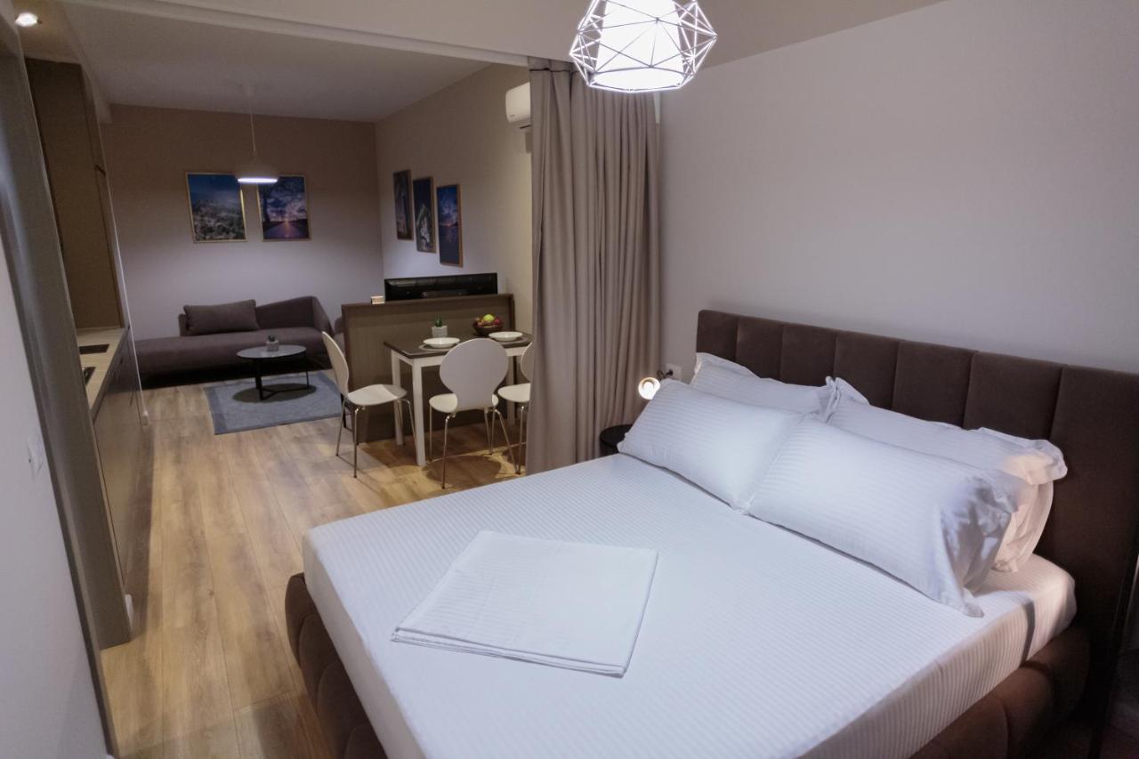 Porta Apartament Vlorë Eksteriør billede