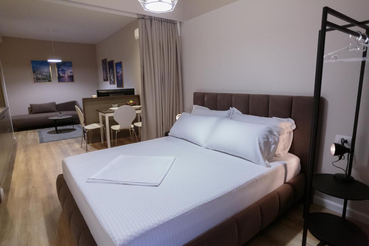 Porta Apartament Vlorë Eksteriør billede
