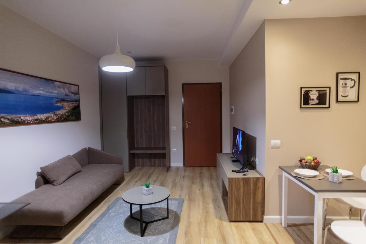 Porta Apartament Vlorë Eksteriør billede