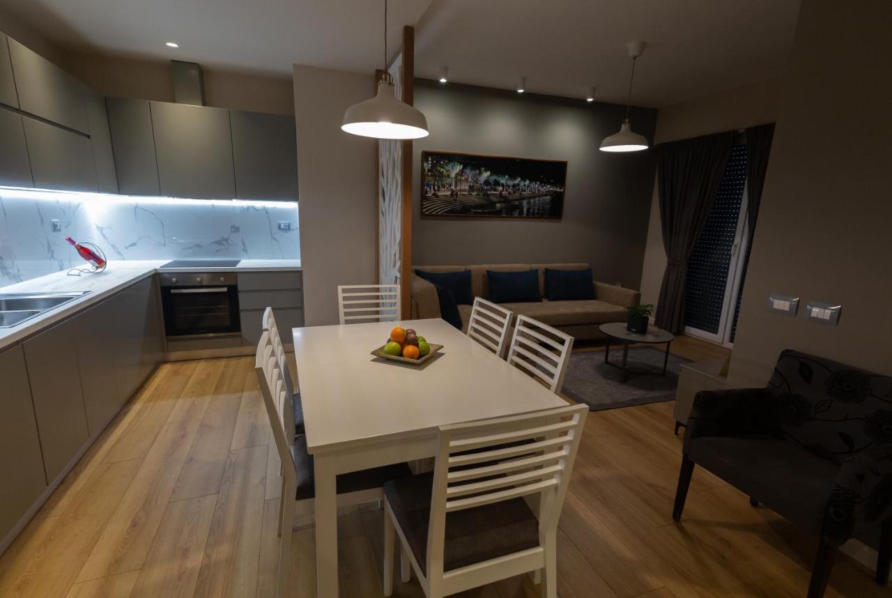 Porta Apartament Vlorë Eksteriør billede