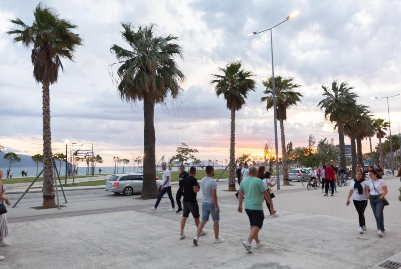 Porta Apartament Vlorë Eksteriør billede