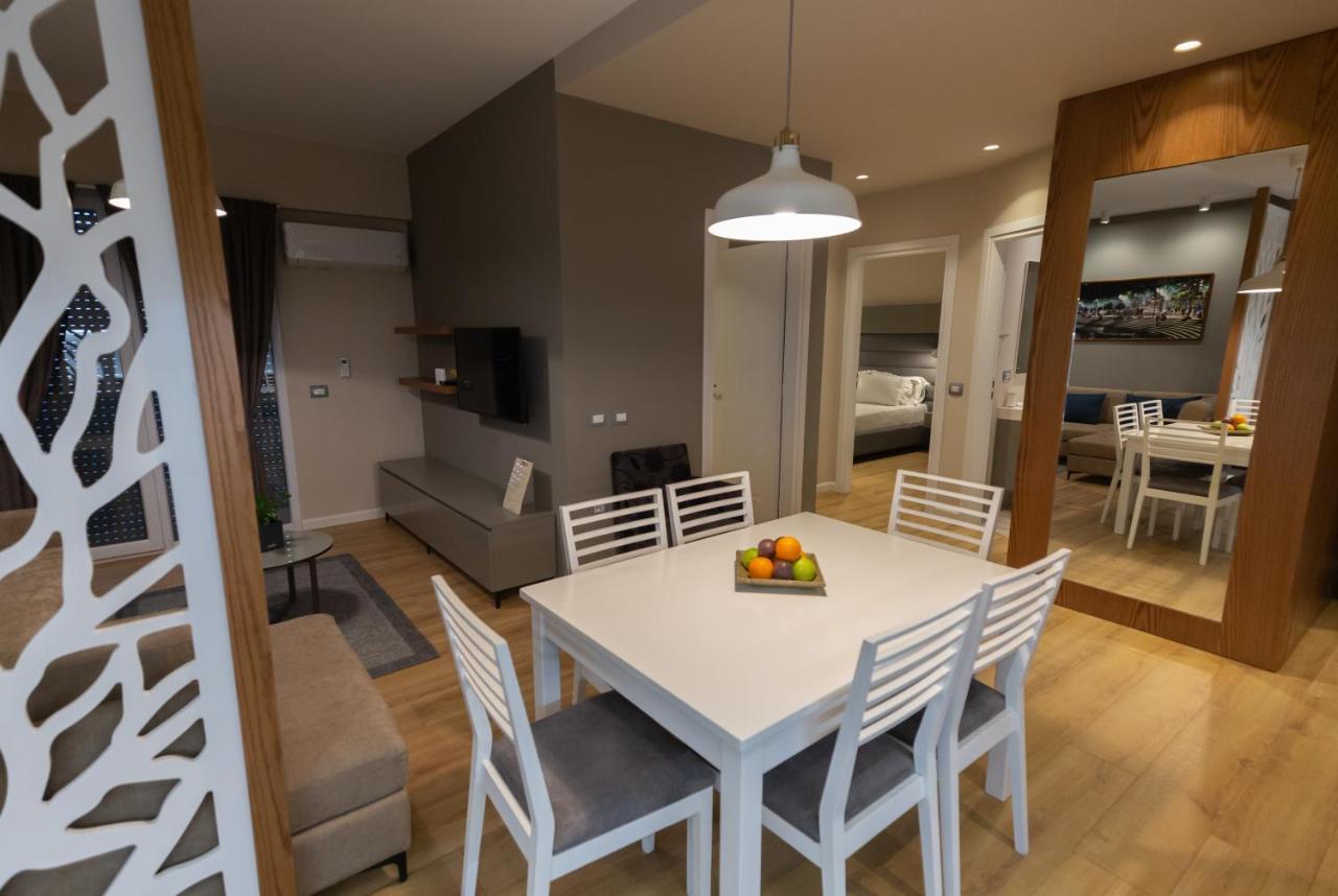 Porta Apartament Vlorë Eksteriør billede